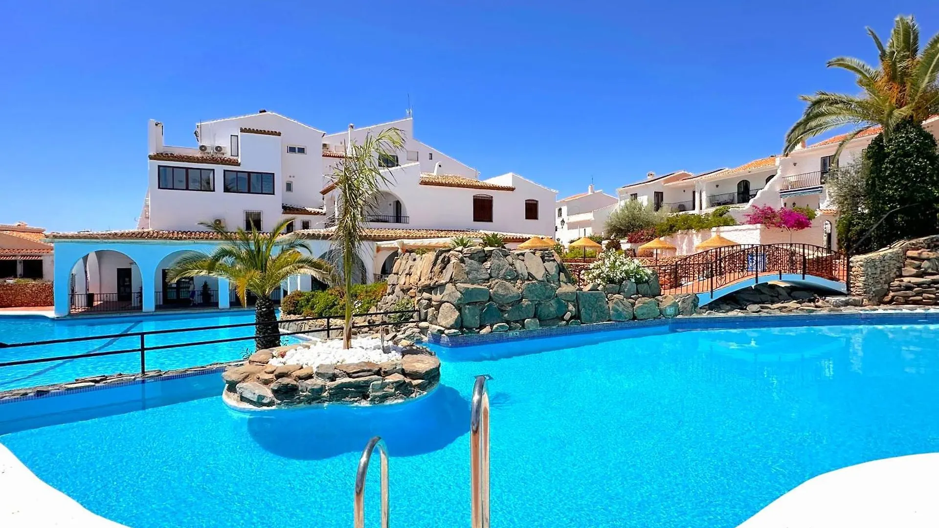 Los Naranjos 11B Capistrano Casasol Nerja 0*,  Spain
